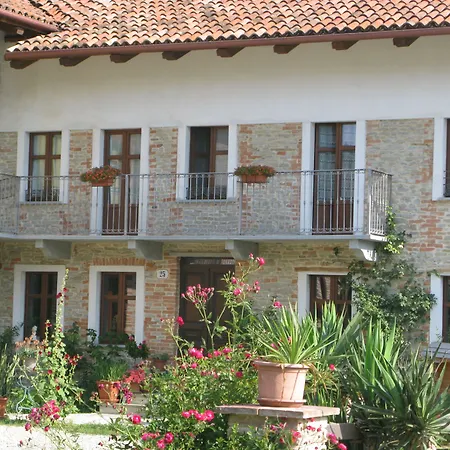 Vakantieboerderij Ercolana Neviglie