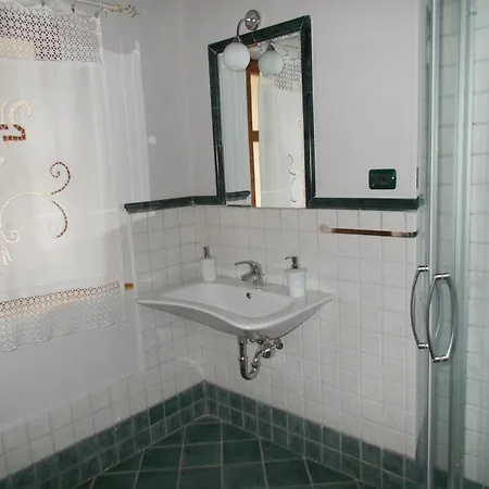 Ercolana * Невилье